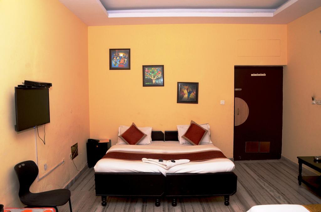 Hotel Kartikey Jaipur Luaran gambar