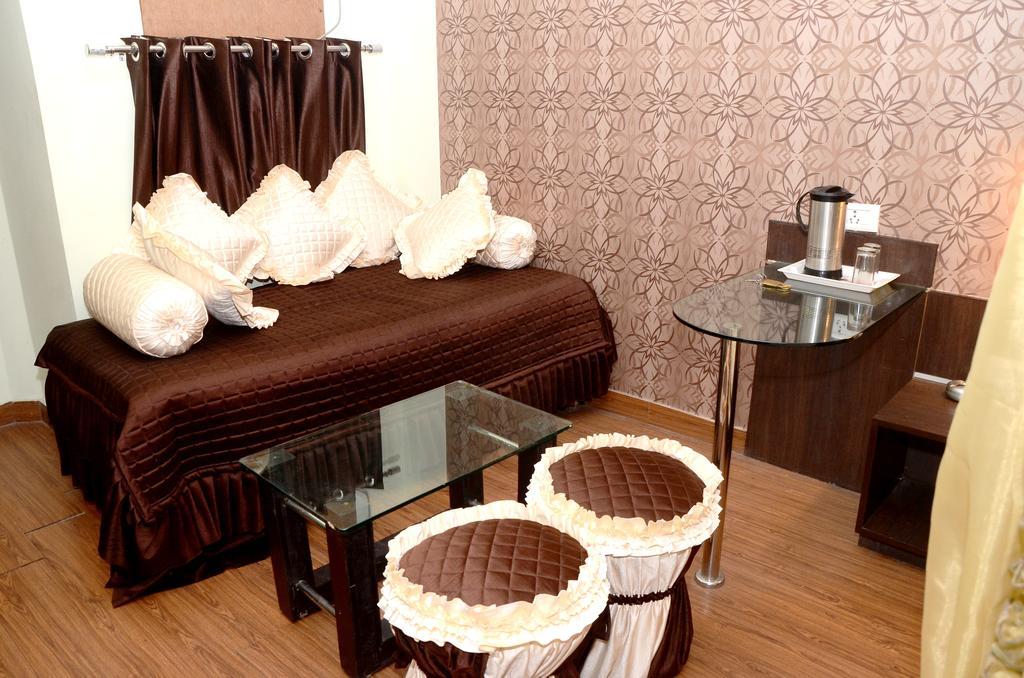 Hotel Kartikey Jaipur Luaran gambar