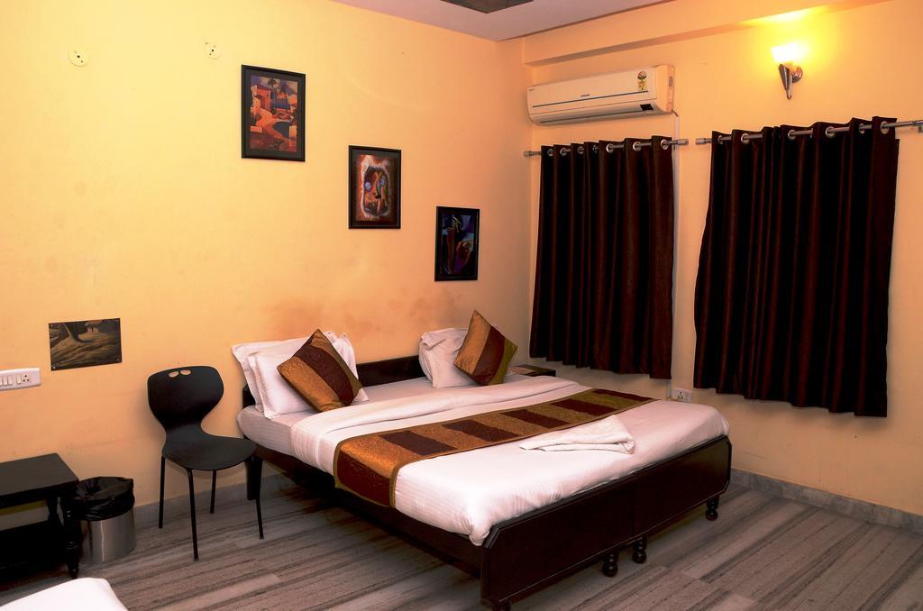 Hotel Kartikey Jaipur Luaran gambar