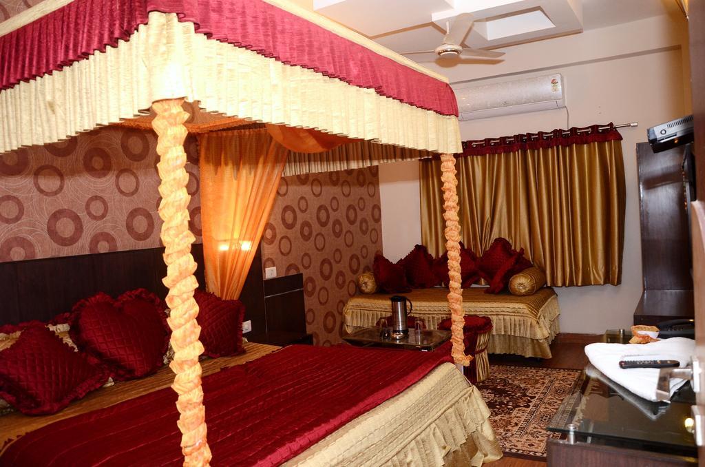 Hotel Kartikey Jaipur Luaran gambar